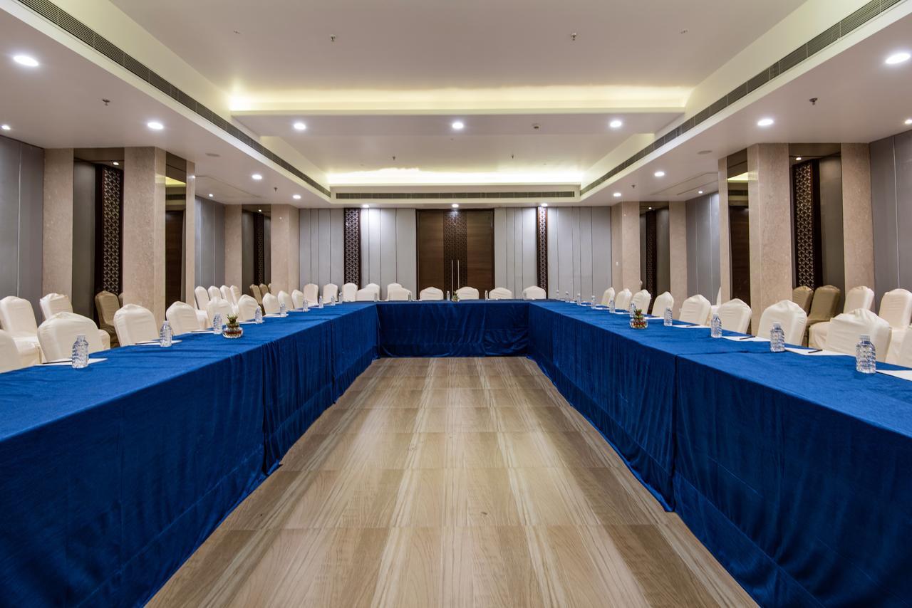 Regenta Central Джайпур Екстериор снимка